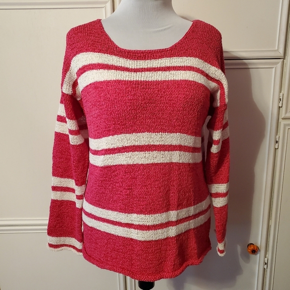 gh bass and co Sweaters - GH Bass & Co. Fuschia & White Striped Sweater